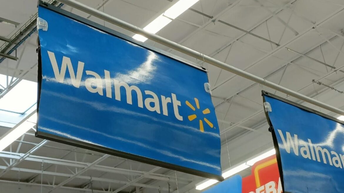 Walmart offers a complete Christmas dinner package for only $5
