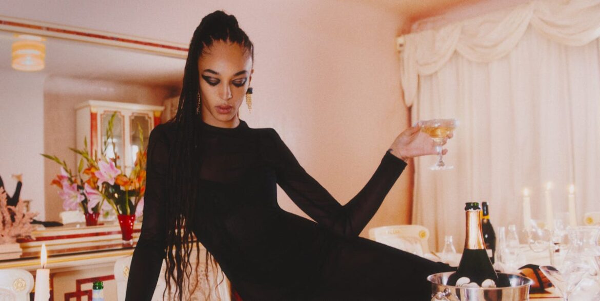 ELLE Editor Approved Outfit Ideas ELLE Editor Approved Outfit Ideas