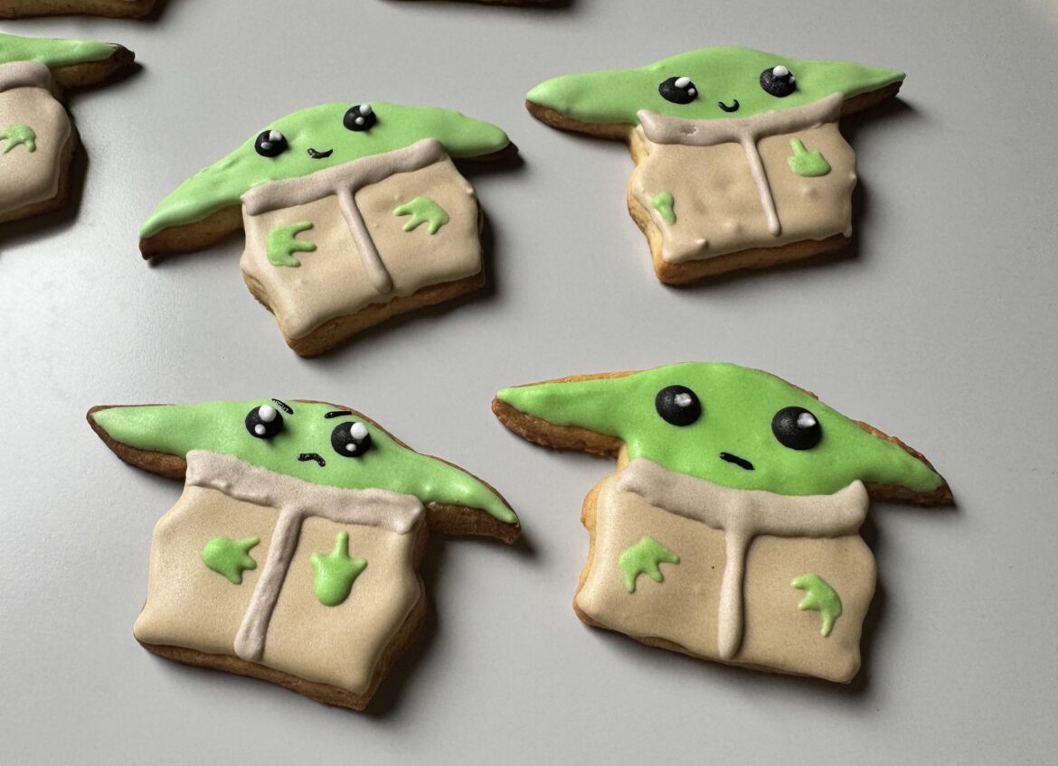 Baby Yoda Cookies