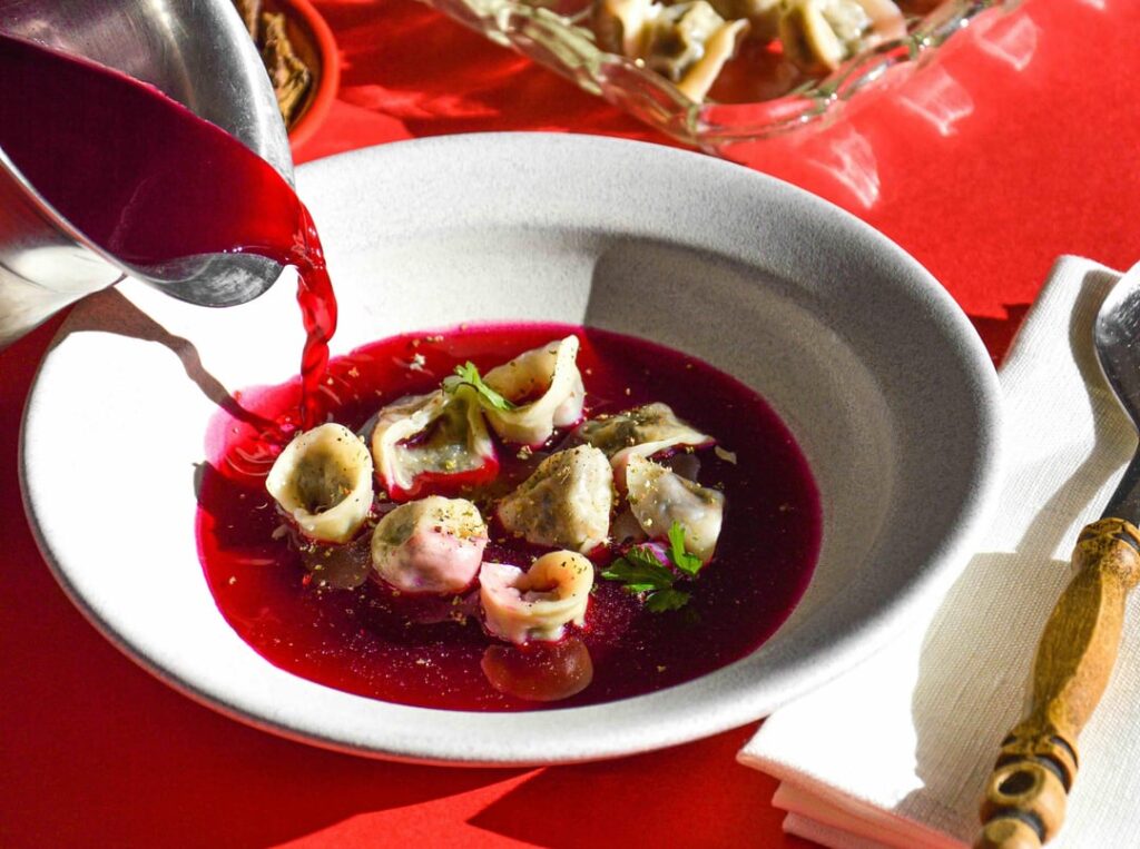 Barszcz z uszkami - a recipe for borscht with dumplings filled with porcini and bay boletes