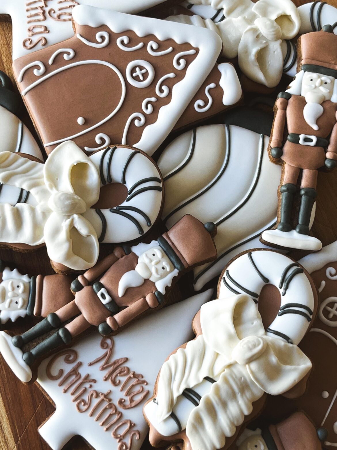 Neutral Christmas Cookies!