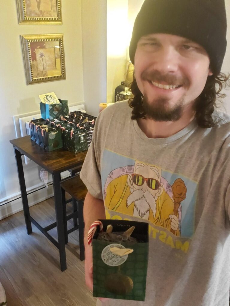 Just finished my annual Christmas gift bags for my daughters highschool class 🎄