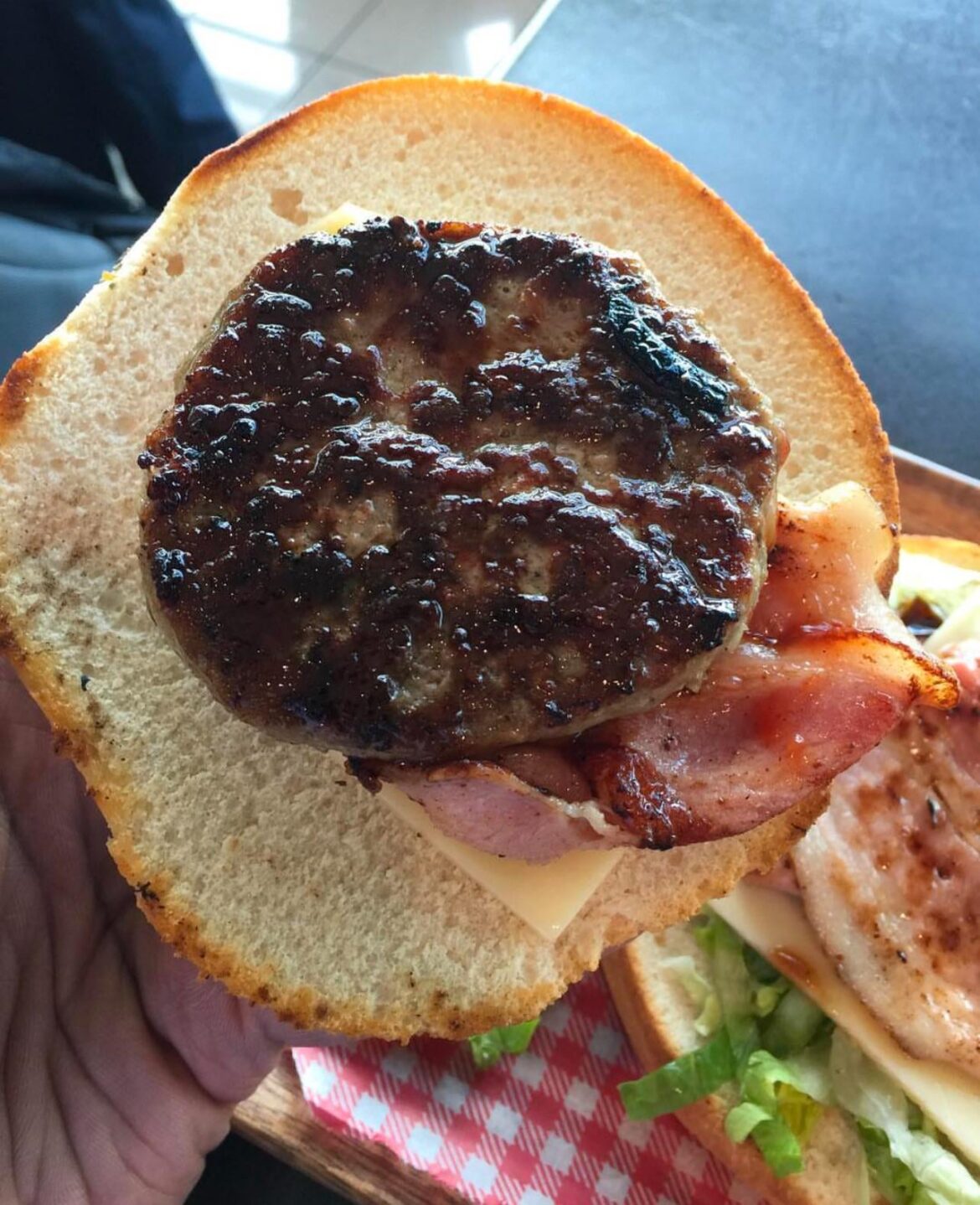 Reminded of that one time I ordered a burger at the airport in Wellington NZ.