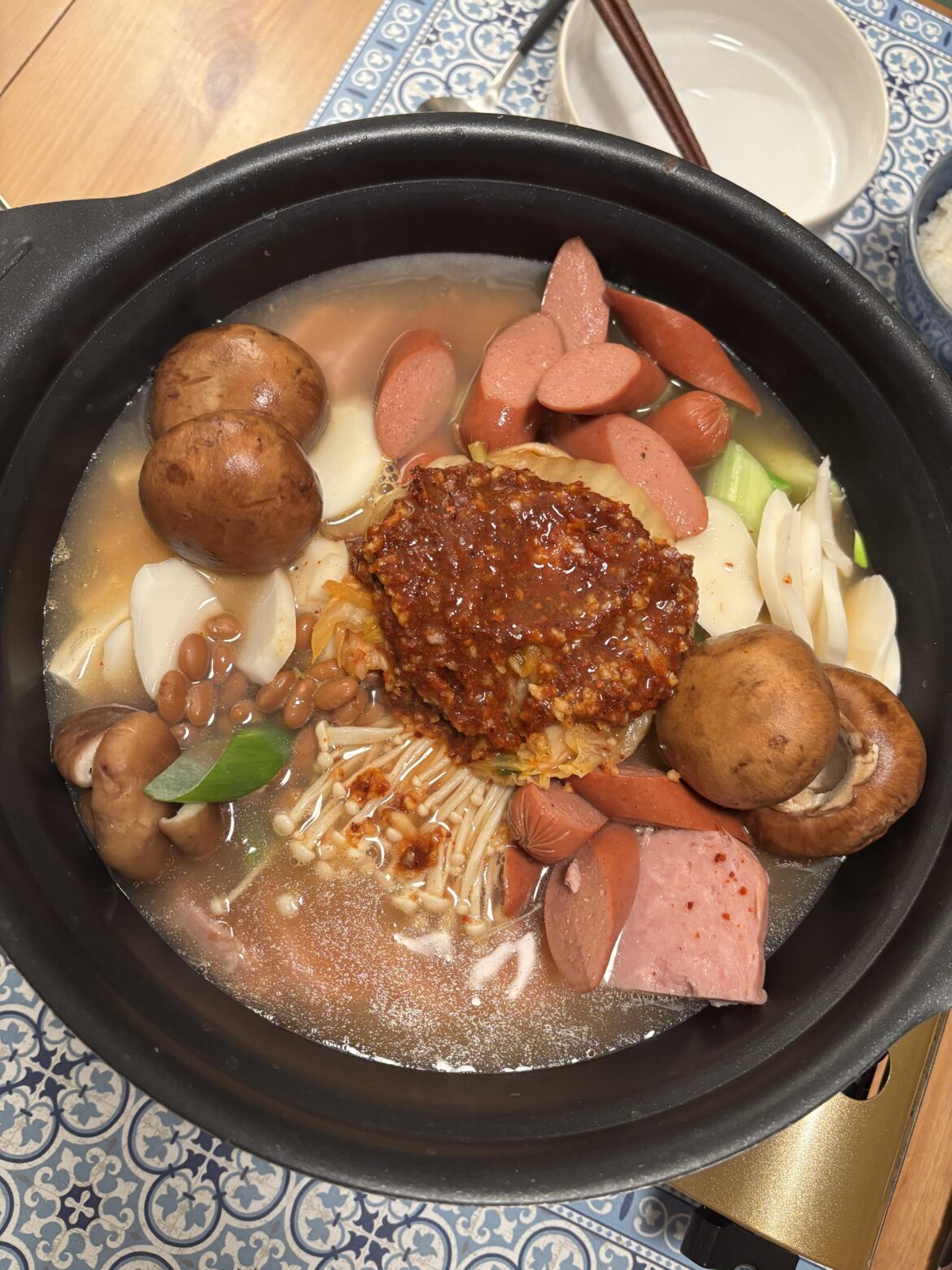 Bude Jjige on Christmas