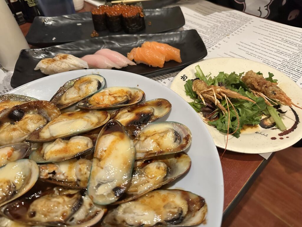Went to AYCE sushi and ordered all the good gunkan, plus a boatload of dynamite mussels