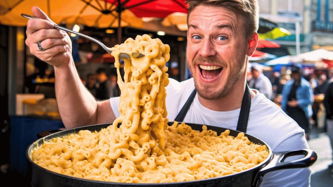 MUST TRY Street Food In The USA!