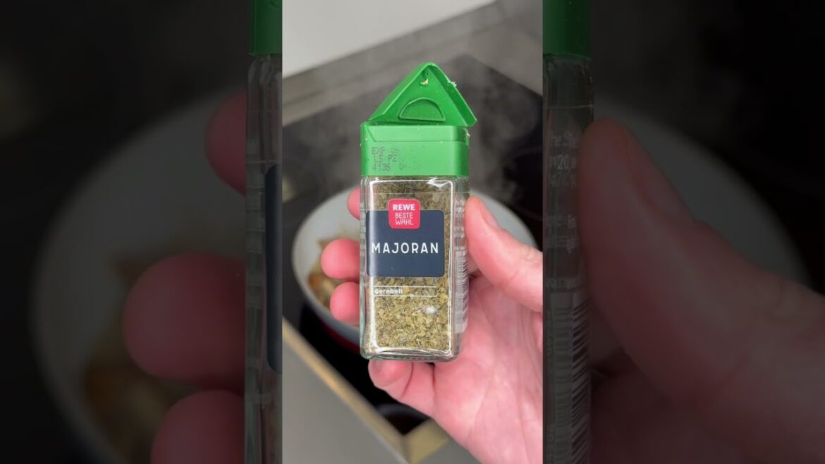 Champignonrahmsoße einfach und lecker #rezept #hse #food #chefsache #livestream #dominickocht