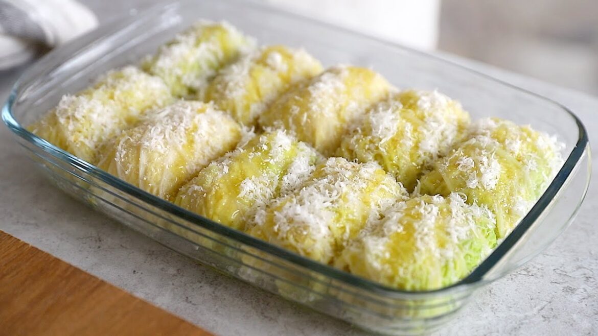 INVOLTINI FILANTI DI VERZA E PATATE ANCHE VEGAN | RICETTA SANA, FACILE ED ECONOMICA