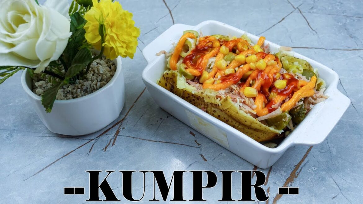 Turkish baked potato KUMPIR/طريقة سهلة و سريعة لتحضير البطاطس التركية كومبير