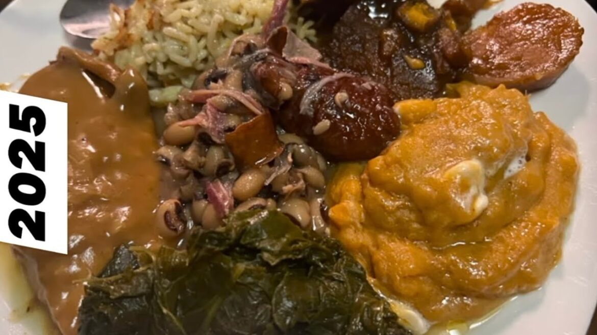 New Year’s Day Soul Food Cooking β’ Smothered Turkey Chops β’ Instant Pot Sides & More New Year's Day Soul Food Cooking β’ Smothered Turkey Chops β’ Instant Pot Sides & More