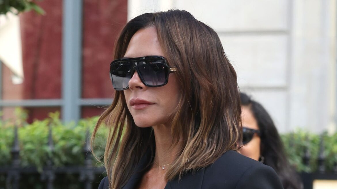 Victoria Beckham shares an early look at her stunning Christmas dinner dress Victoria Beckham shares an early look at her stunning Christmas dinner dress