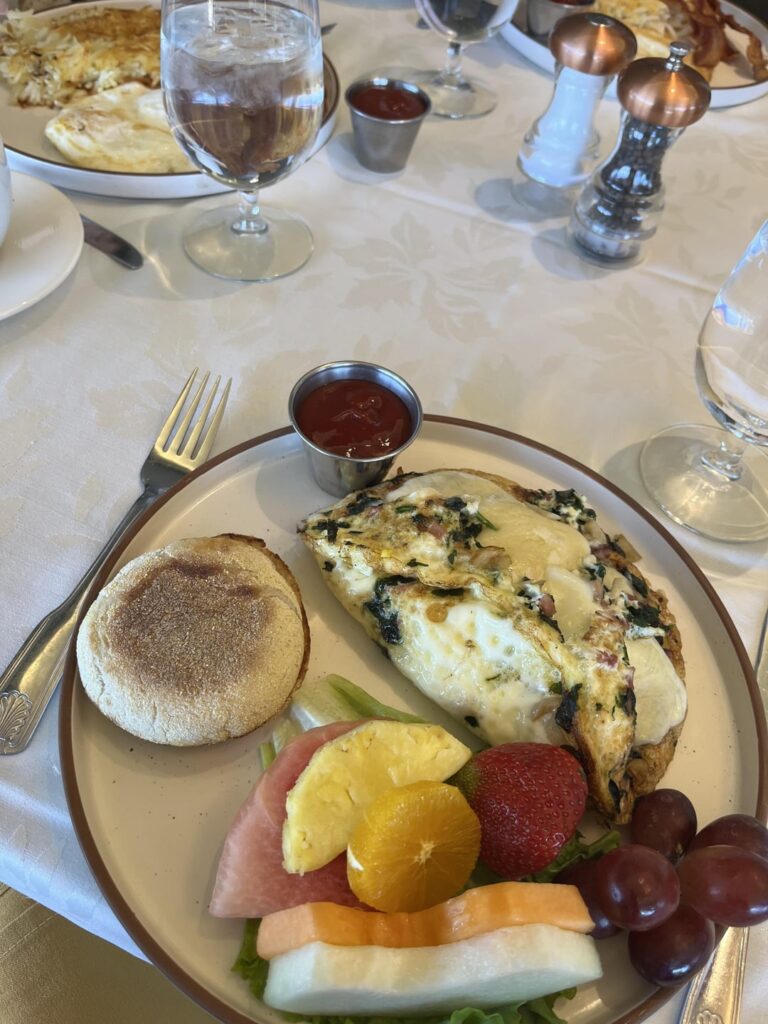 HUGE and thick omelette brunch