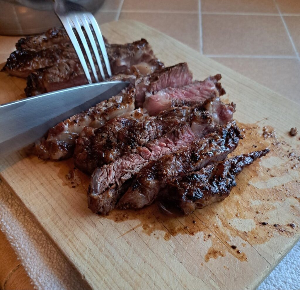 my dad made me some steak to celebrate my progress in anorexia recovery :)
