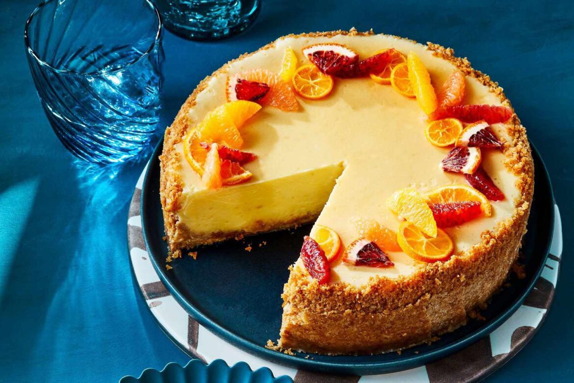 17 Christmas Cheesecake Recipes That Will Become Your New Holiday Tradition