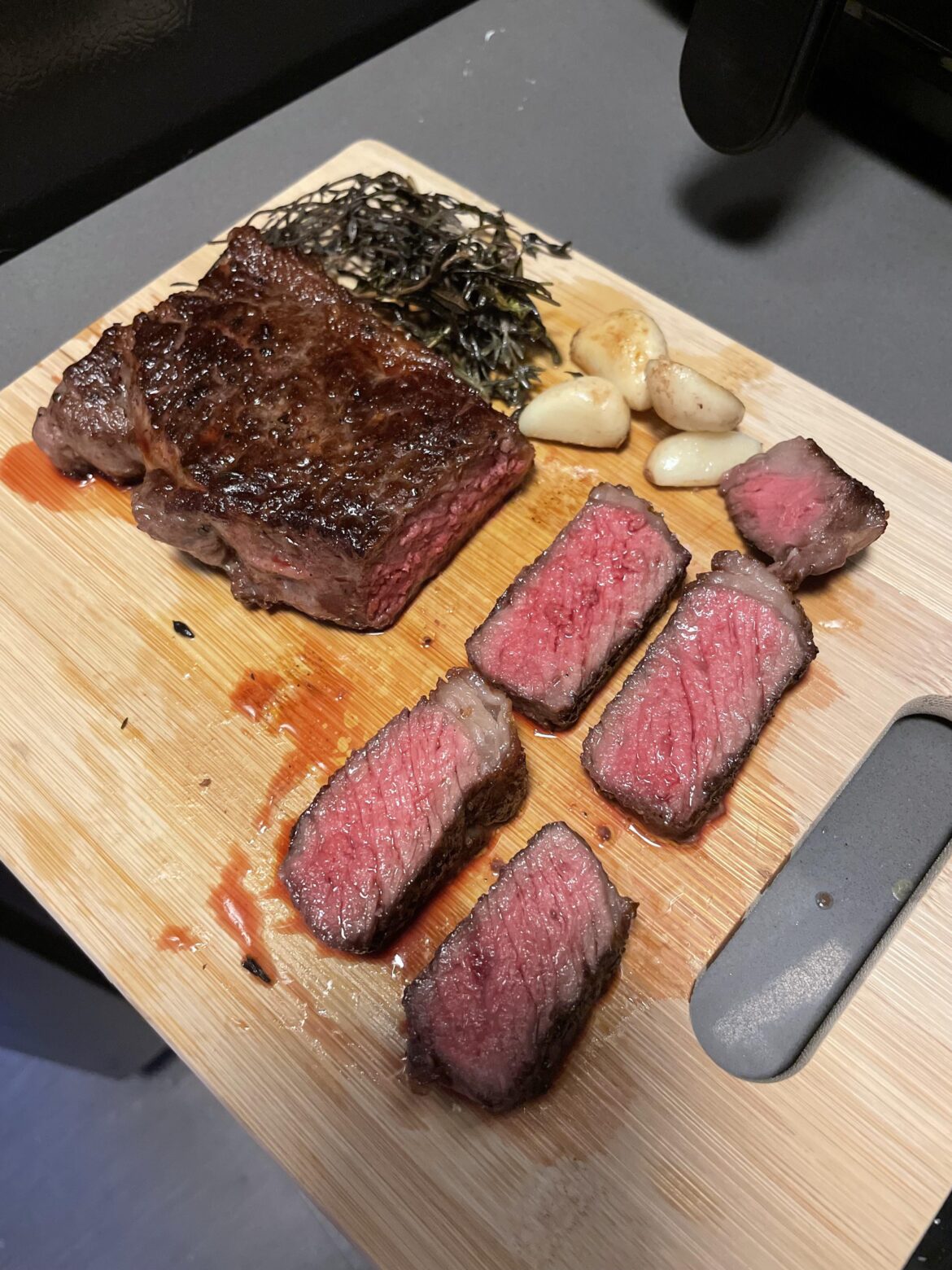 First time sharing my steak here - what do you all think? 😄