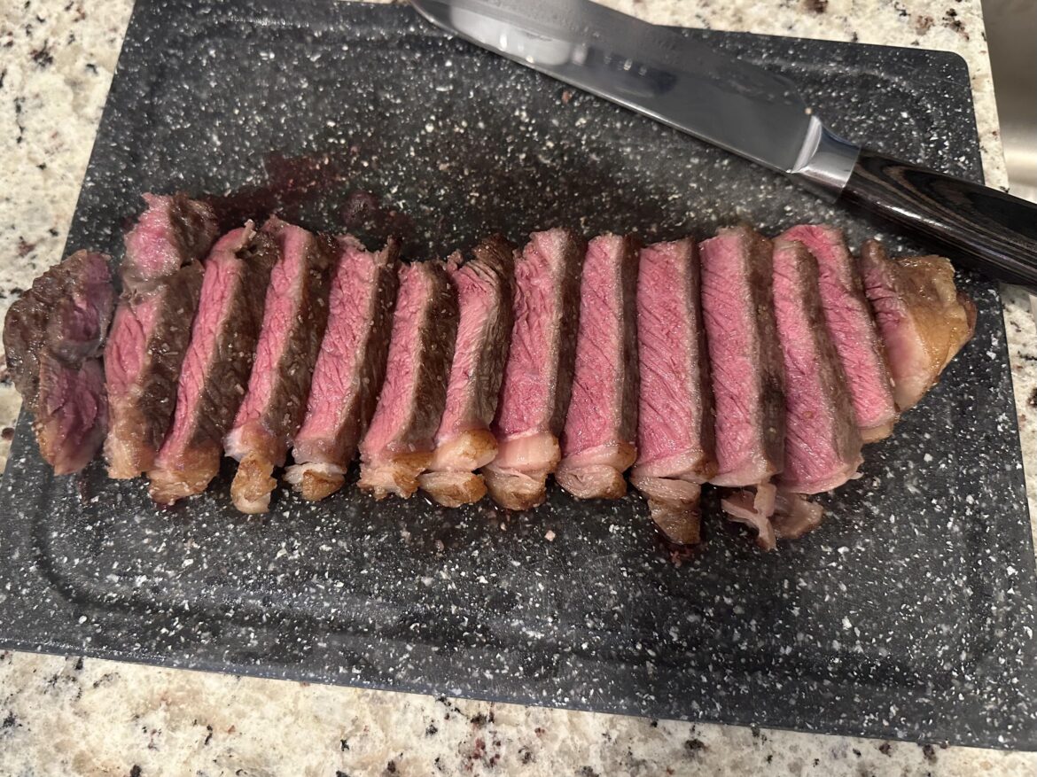 First time sous vide. NY strip 1 hour and a quick sear, how’d I do?
