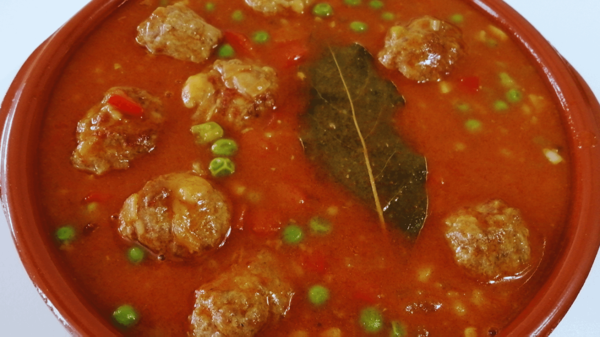 Tasty Meatballs in Red Sauce