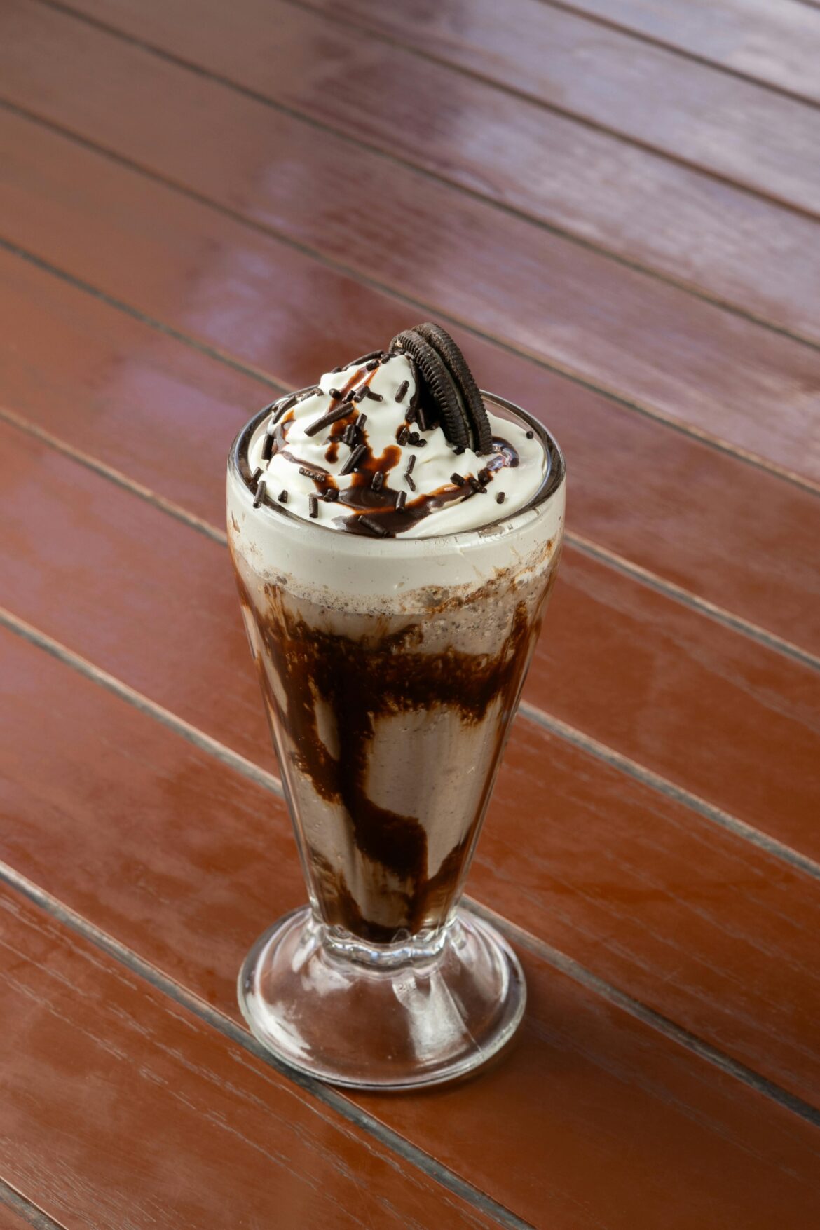 Chocolate Oreo Milkshake Recipe