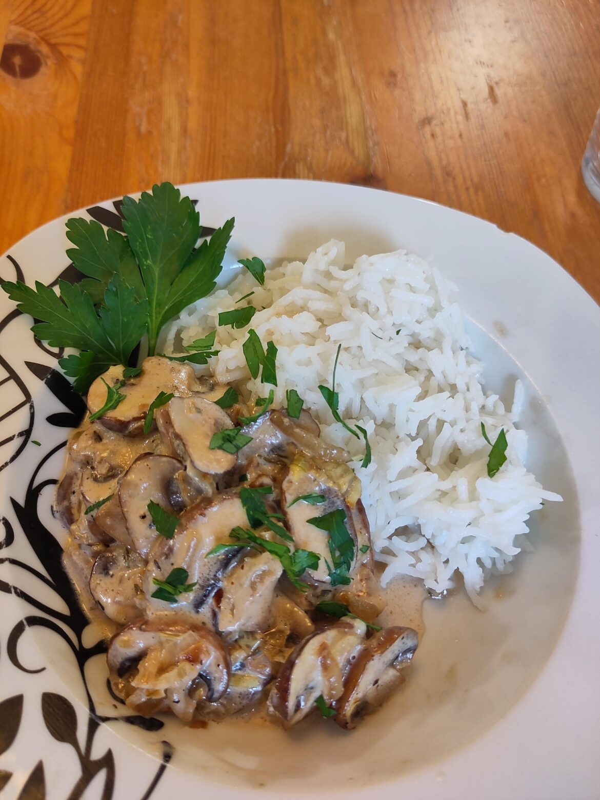 Creamy Mushroom Ragoût with Rice
