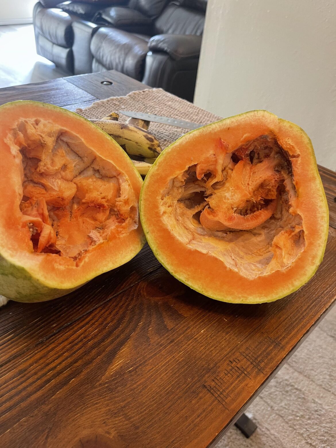 Weird Watermelon… is this a hollow heart watermelon? I just cut it open and it looks like this???