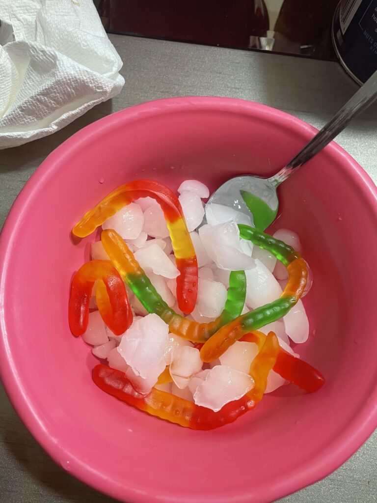 Cold gummy worms