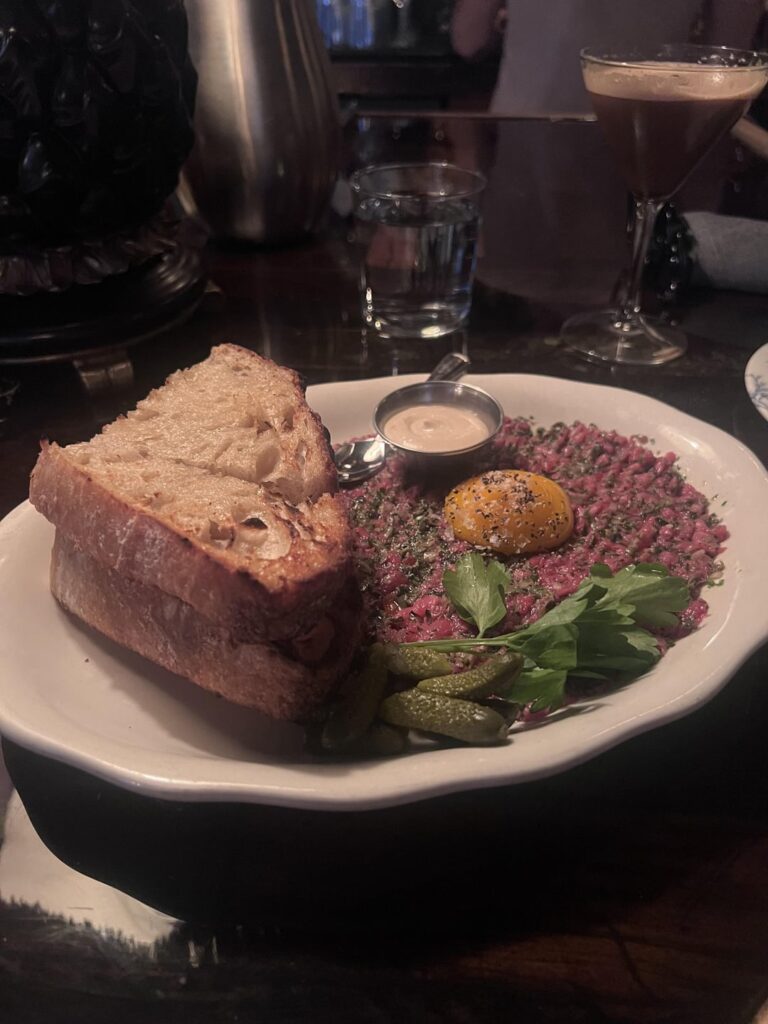 Armitage Ale House has the best Hogsalt burger imo