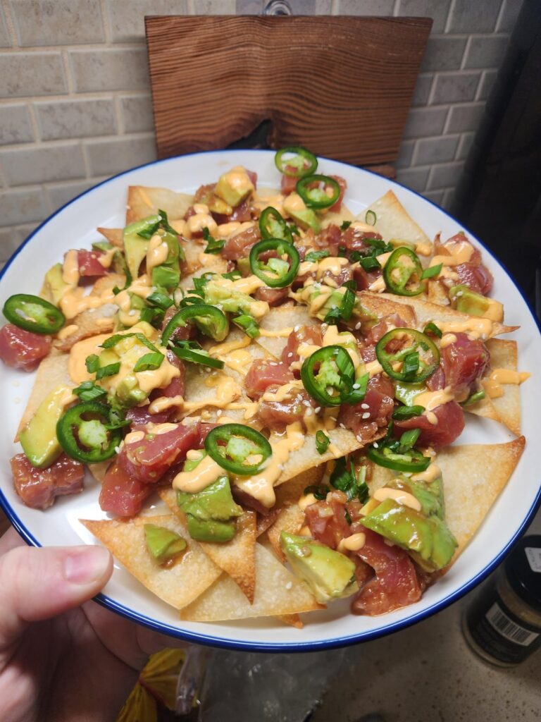 Tuna Nachos 633 Calories