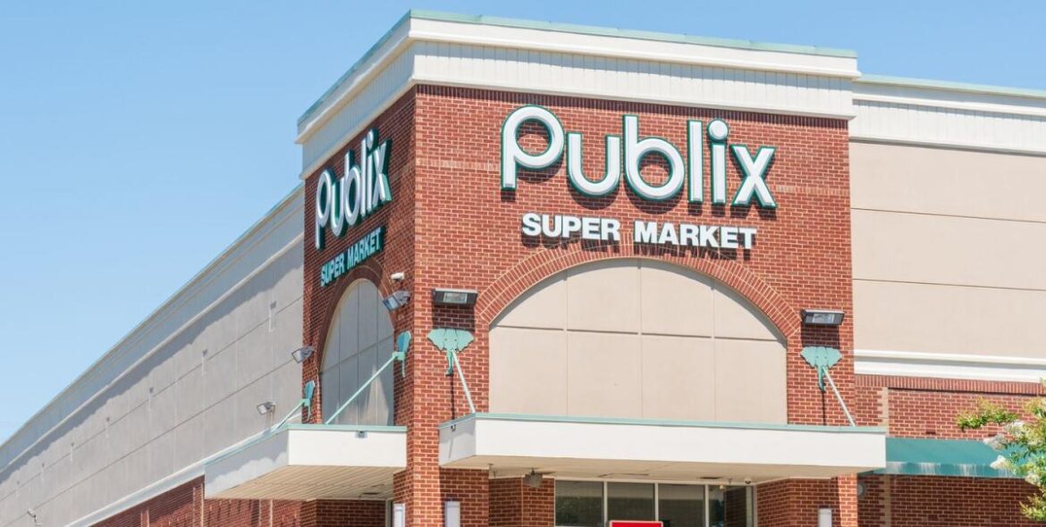 Here Are Publix's Christmas Hours, for All Your Holiday Dinner Planning Needs