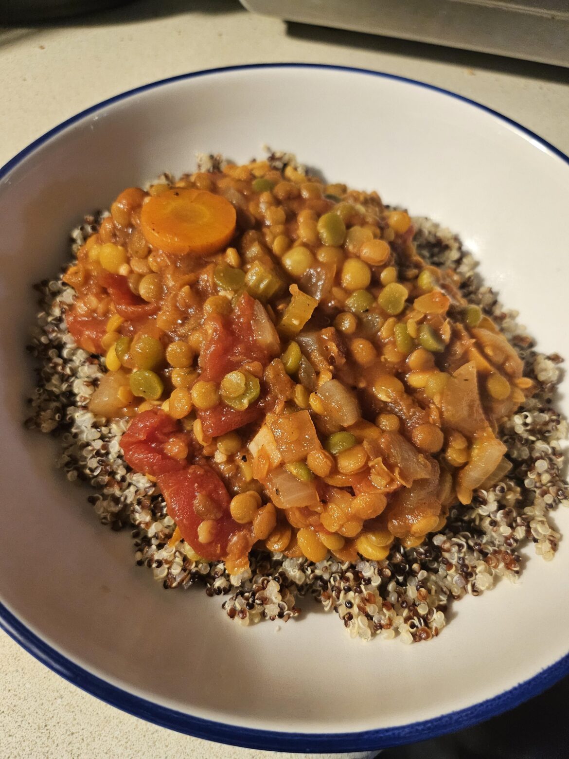 Lentil stew & quinoa - hello, protein!