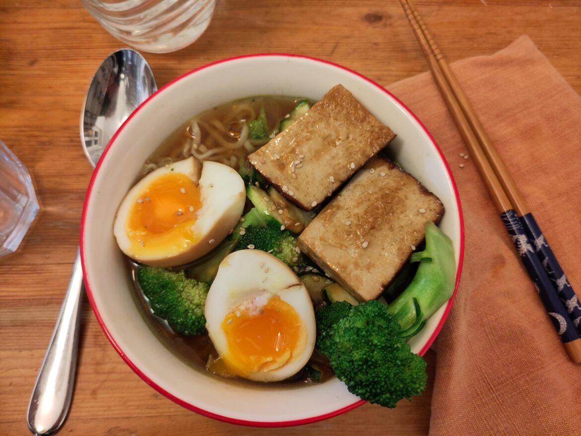 Ramen with smoked & fried tofu, an egg, and veggies