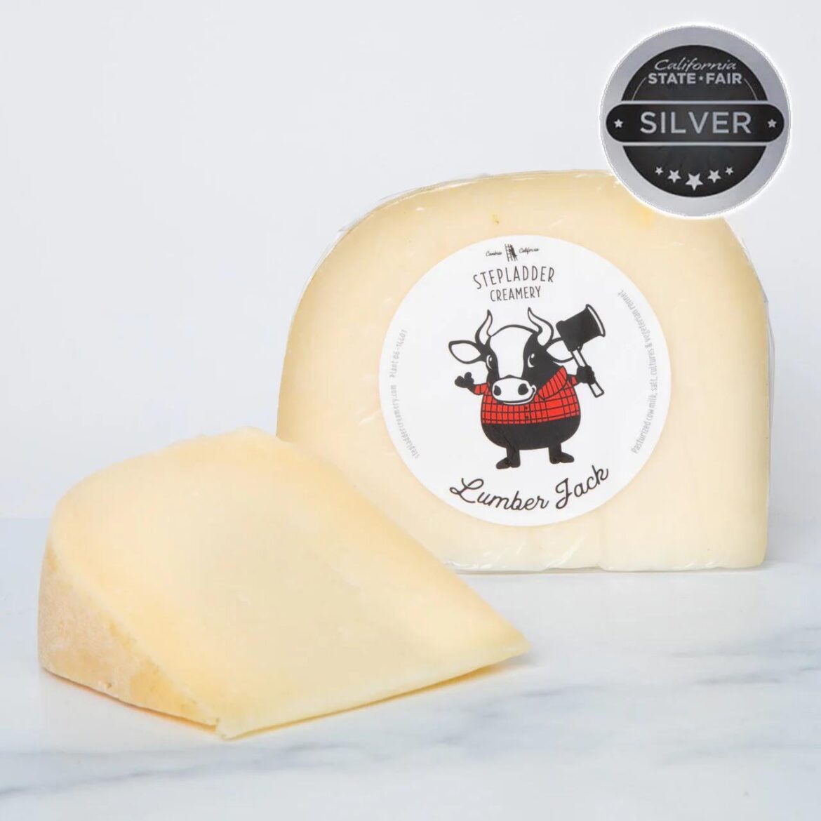 Day 1557 of posting images of cheese until I run out of cheese types: Lumberjack