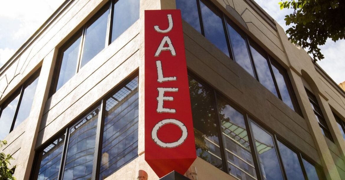 Jose Andres' Jaleo closing Jan 25