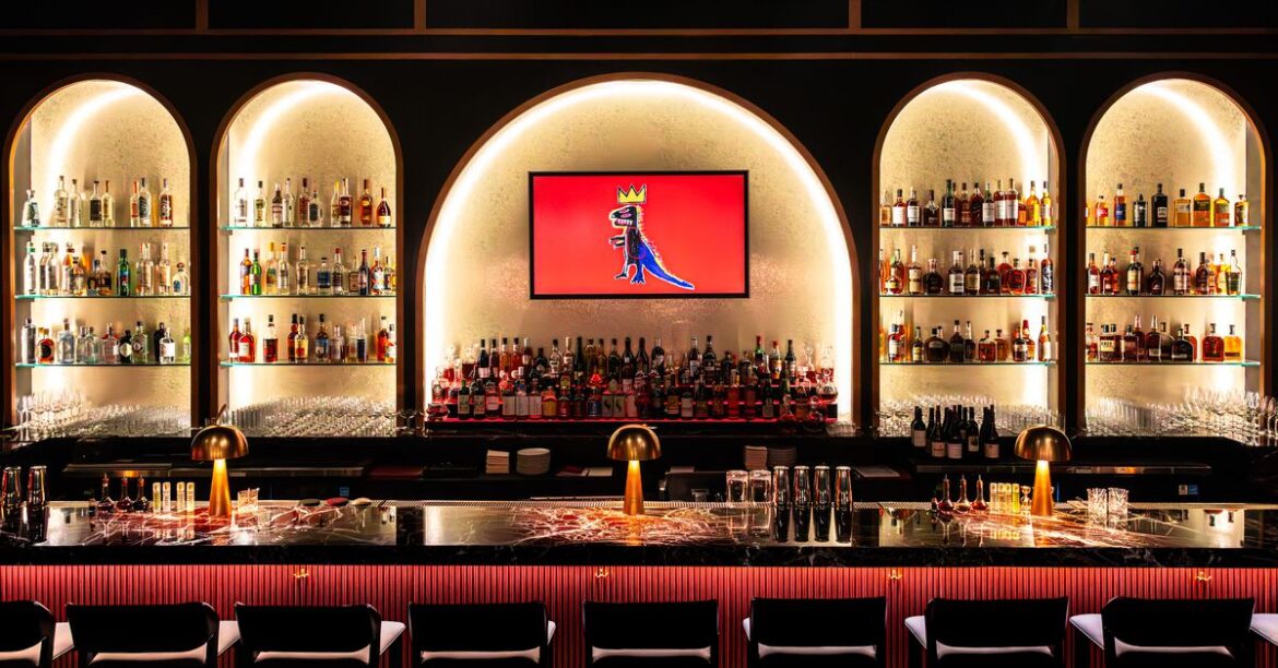 Best Restaurants Open on Christmas Eve and Christmas Day in Nashville