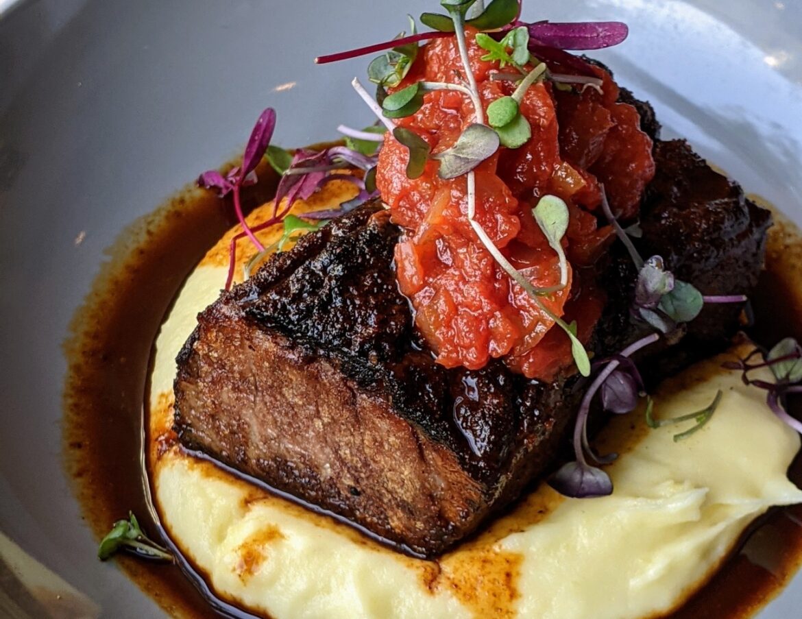 Best Christmas Dinners To Go and Very Special Christmas Treats for Your Holiday Celebration