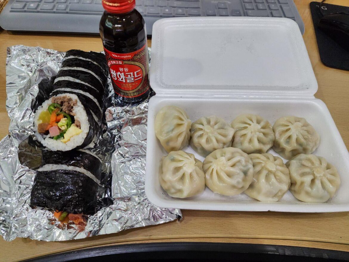 Wang man doo and gim bop with special energy drink