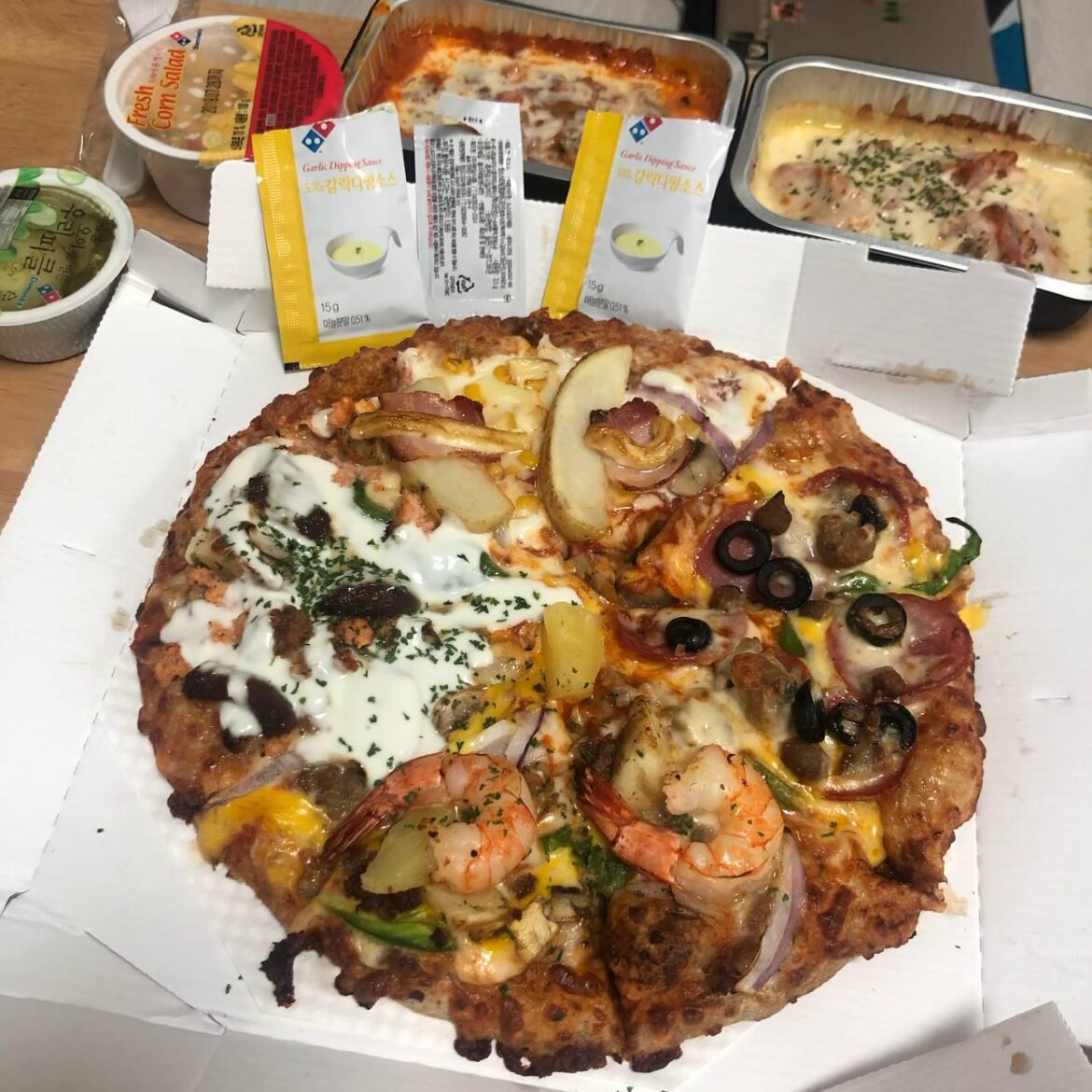 Korean style pizza lol