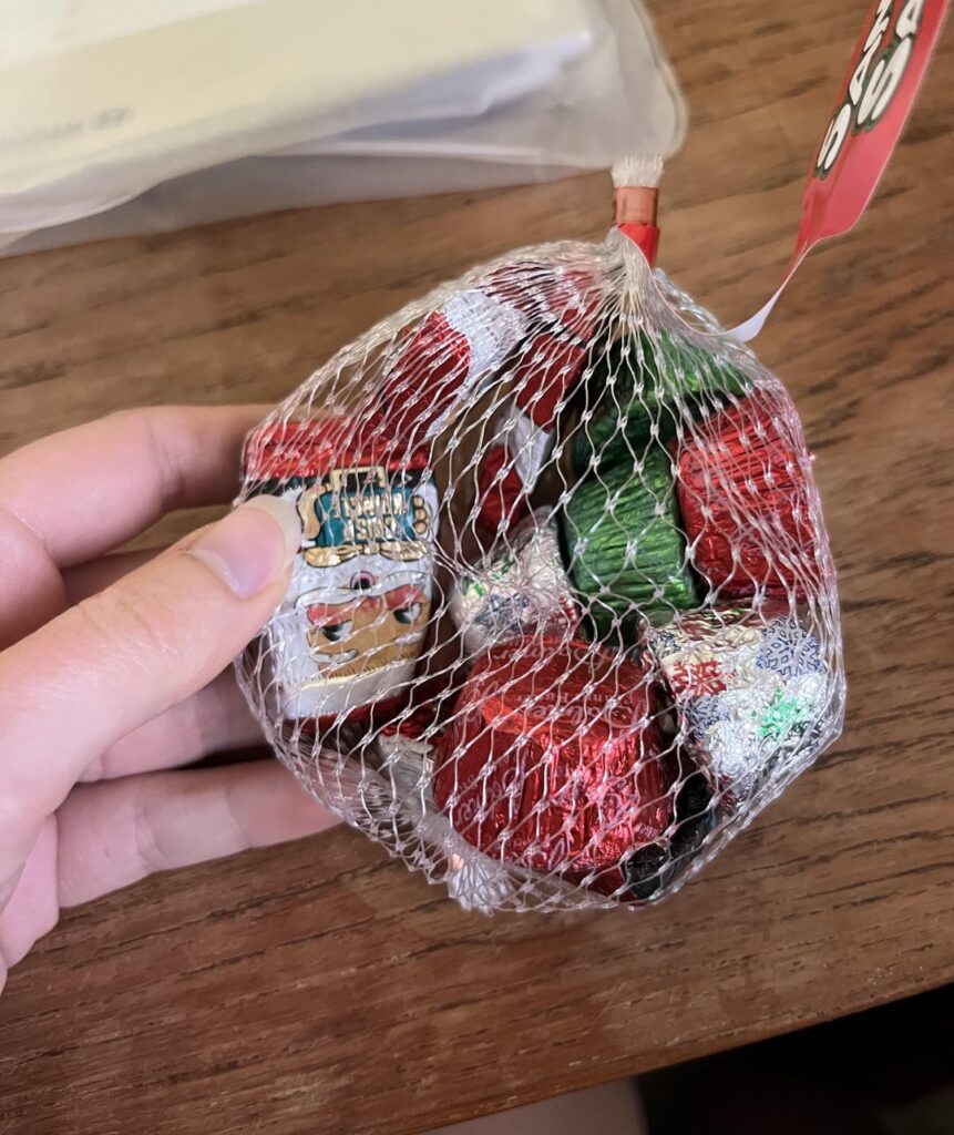 is Santa’s sack really 450 cal? 🤯