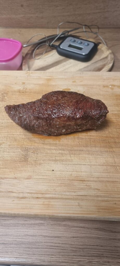 Did a reverse sear for the first time. What do you guys think?