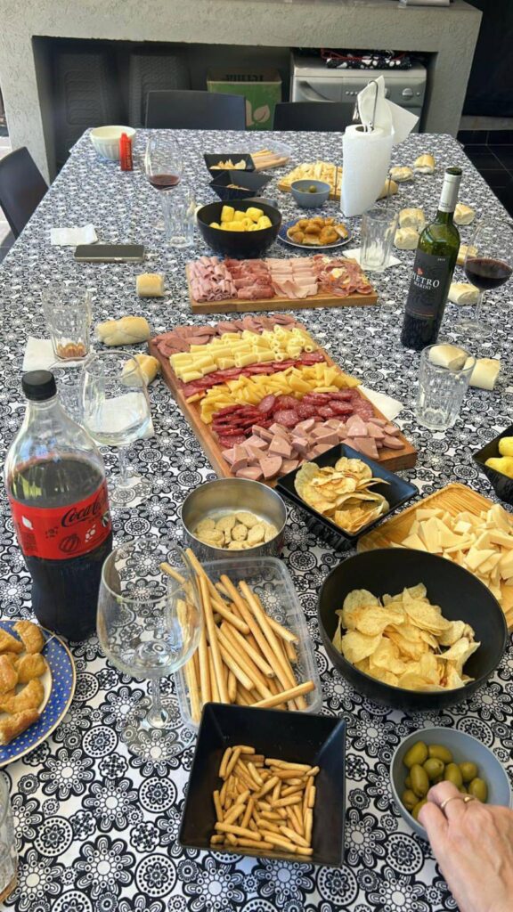 The table is served 😋