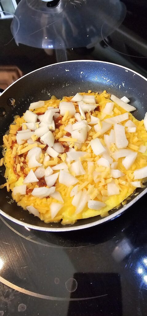 I asked my sister to make an onion omelette for me