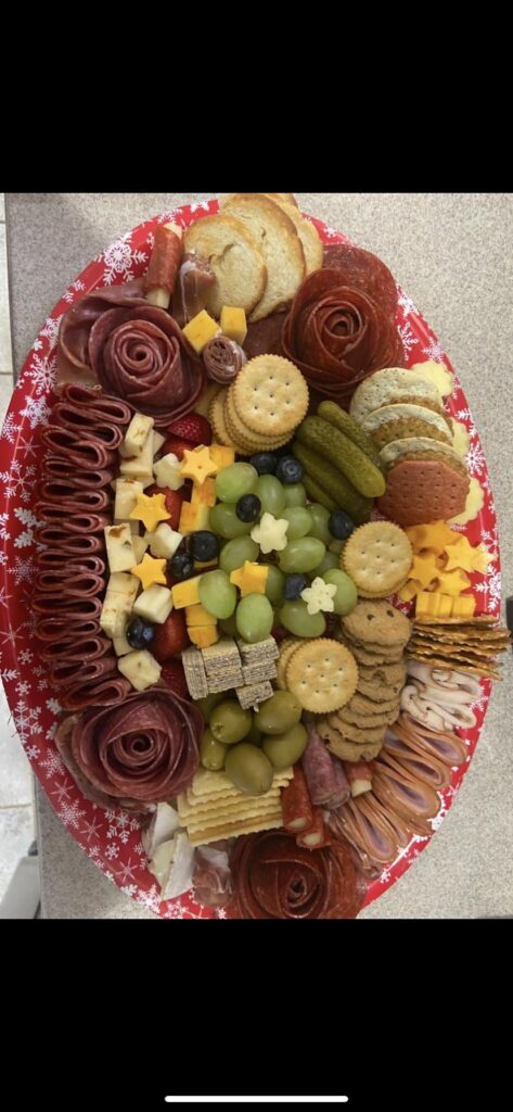 Can you see the Christmas tree?