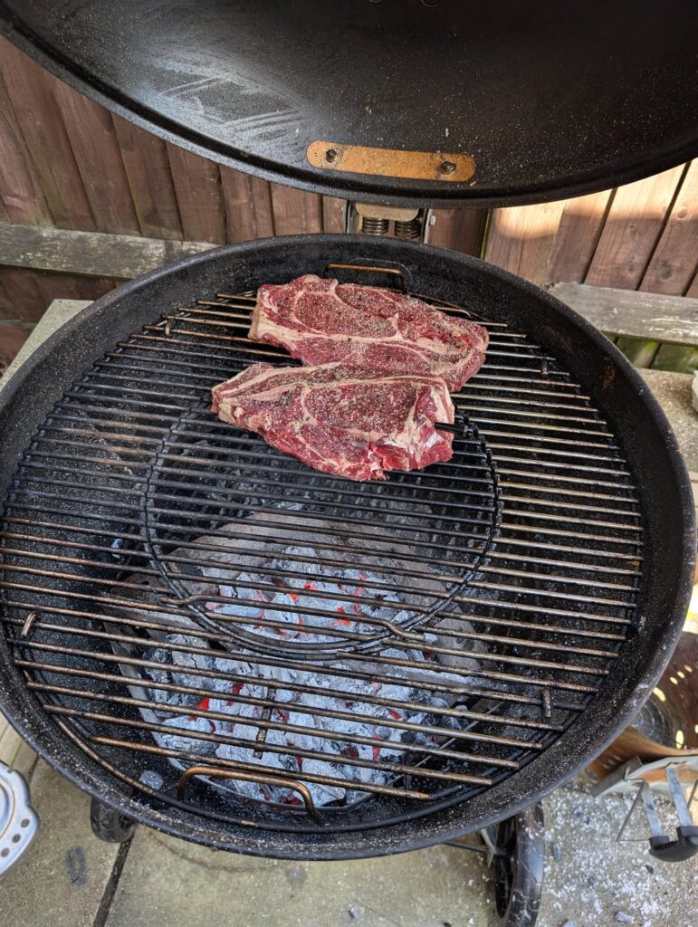Follow up post, I smoked 2.5lbs of chuck, pulled it and made a chili. Thanks for the suggestions!