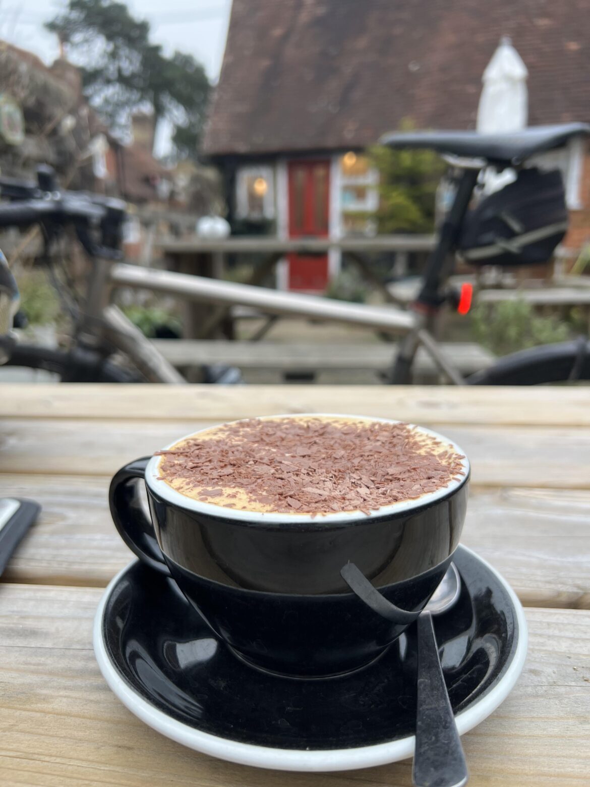 Cappuccino at Pallets, Beaulieu