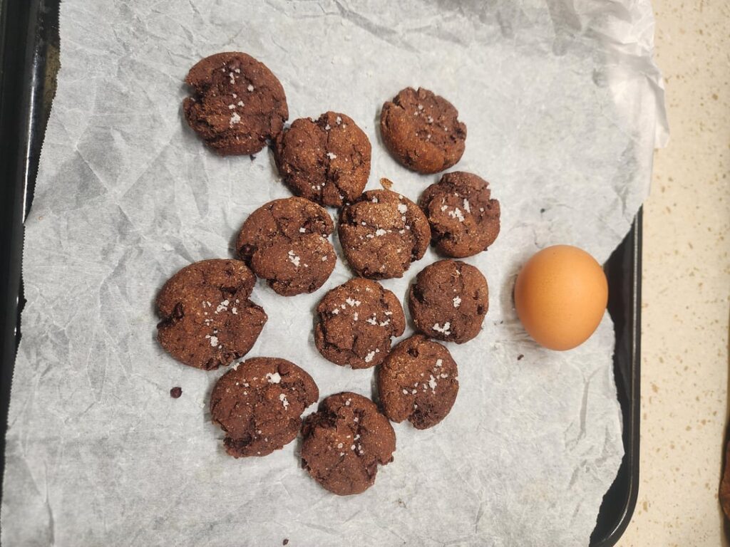 I tried these 30 calorie mini cookies. They were underwhelming. I tried these 30 calorie mini cookies. They were underwhelming.