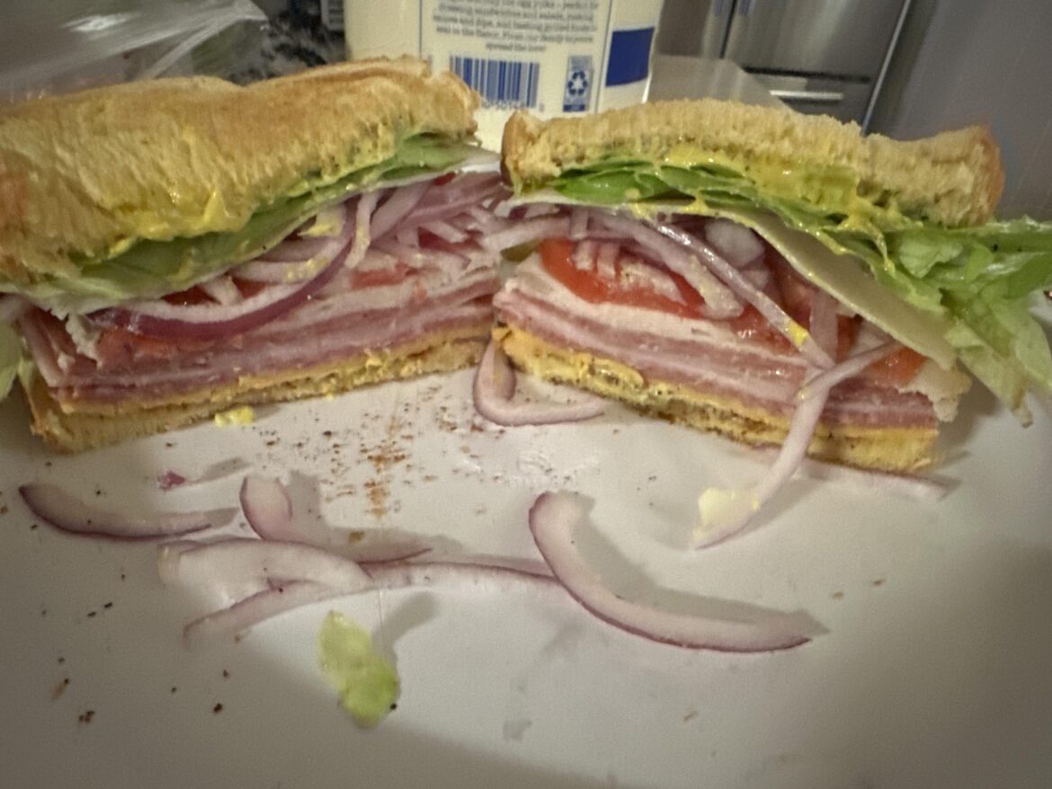 Minimum amount of onions acceptable for a good sandwich