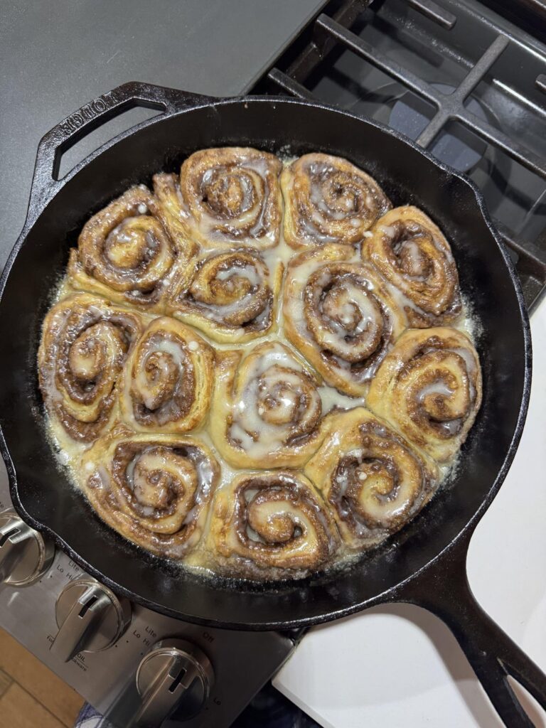 Most epic cinnamon rolls!! Hubby says I beat his grandma's🫢