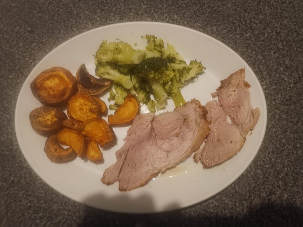 Pork, broccoli and sweet potato slices. MFP says 534 but that doesn't seem accurate