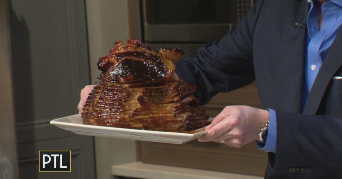 Glazed Sweet Bourbon Ham | Cooking Corner Christmas Recipes