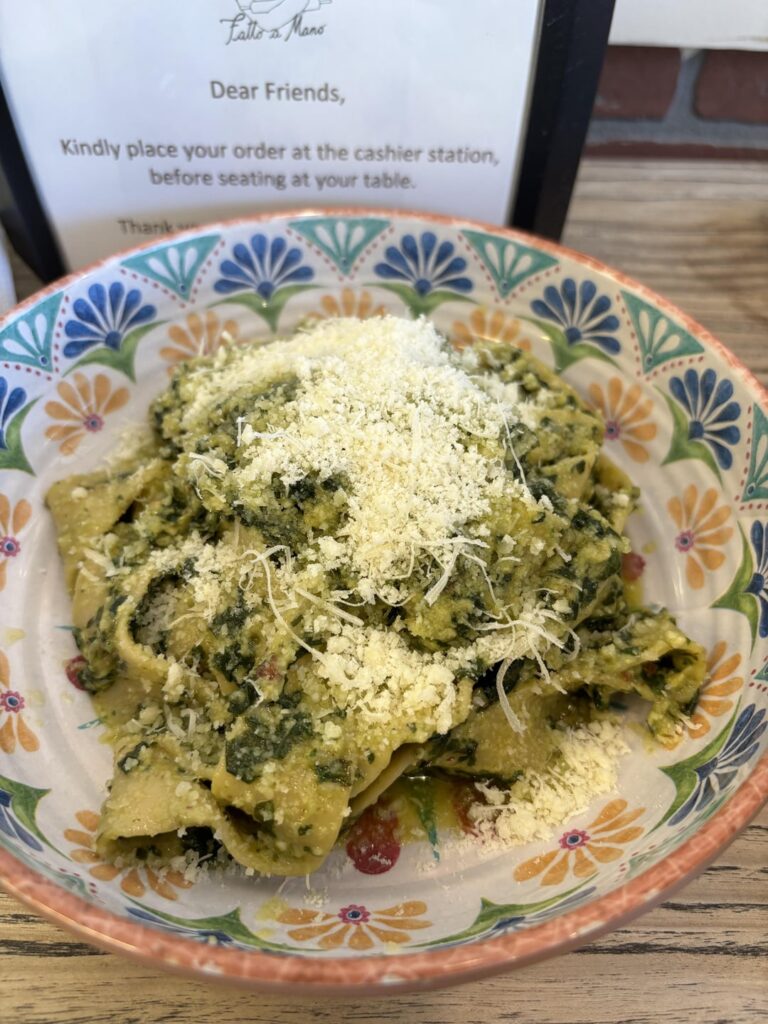 I tried 54 dishes in LA this year. Here are pics of some of my favorites and my ratings for all of them. Shooting for 100 in 2025!