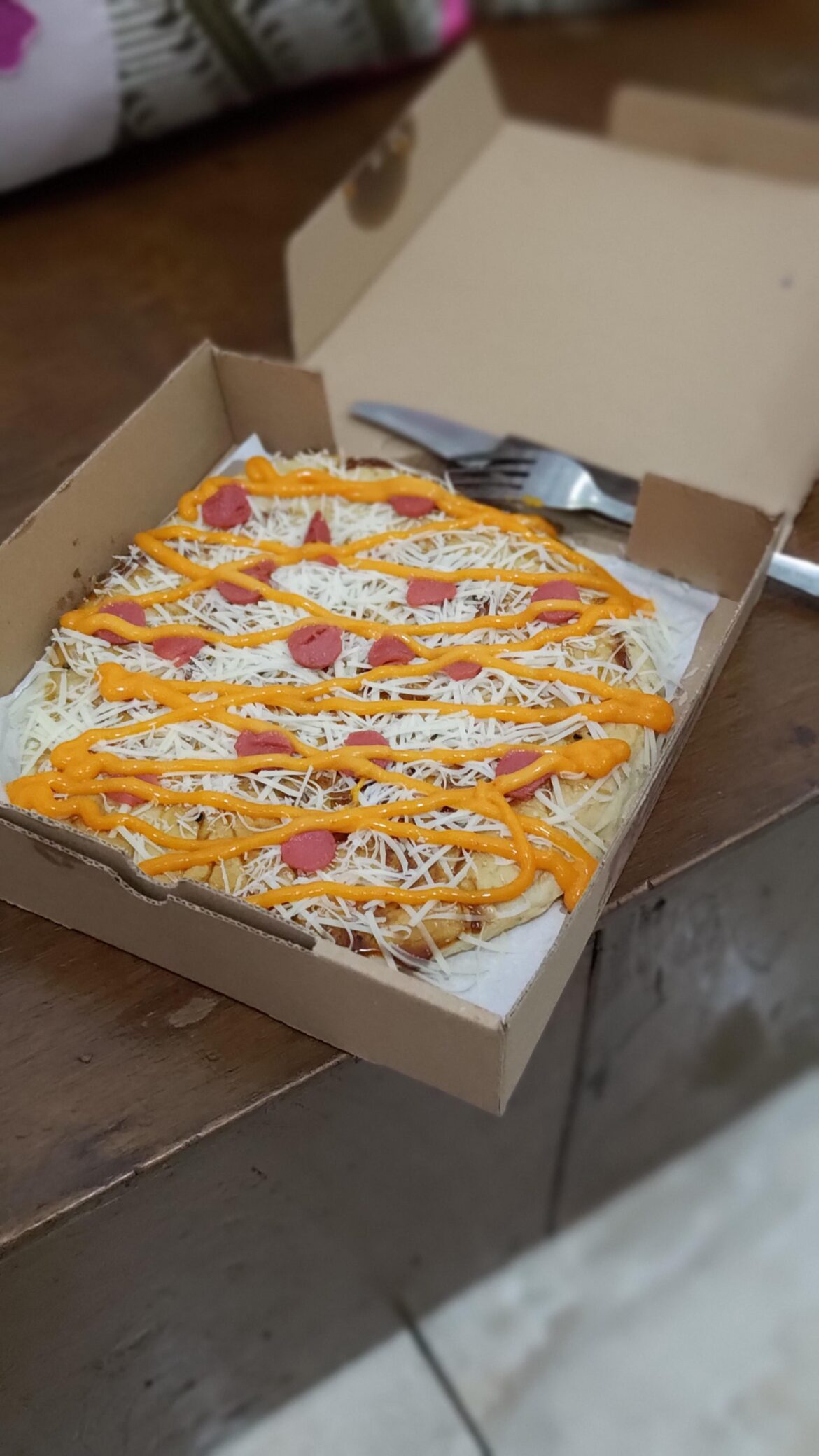 USD 0,93 Pizza from Indonesian Local Pizza Maker in Malang City